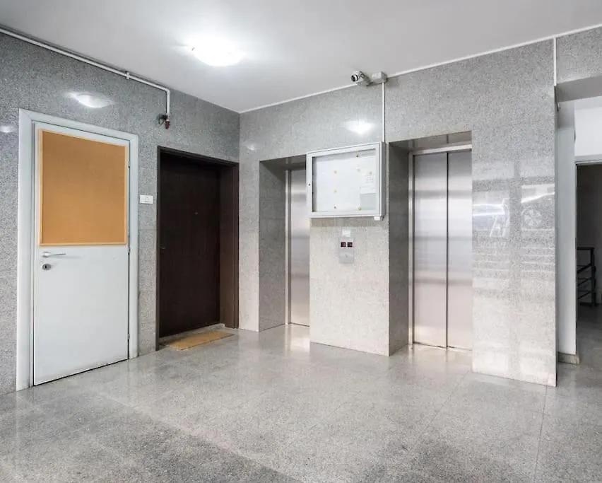 Bright 1Br Flat - New Midtown Building + Terrace Daire Bükreş Romanya